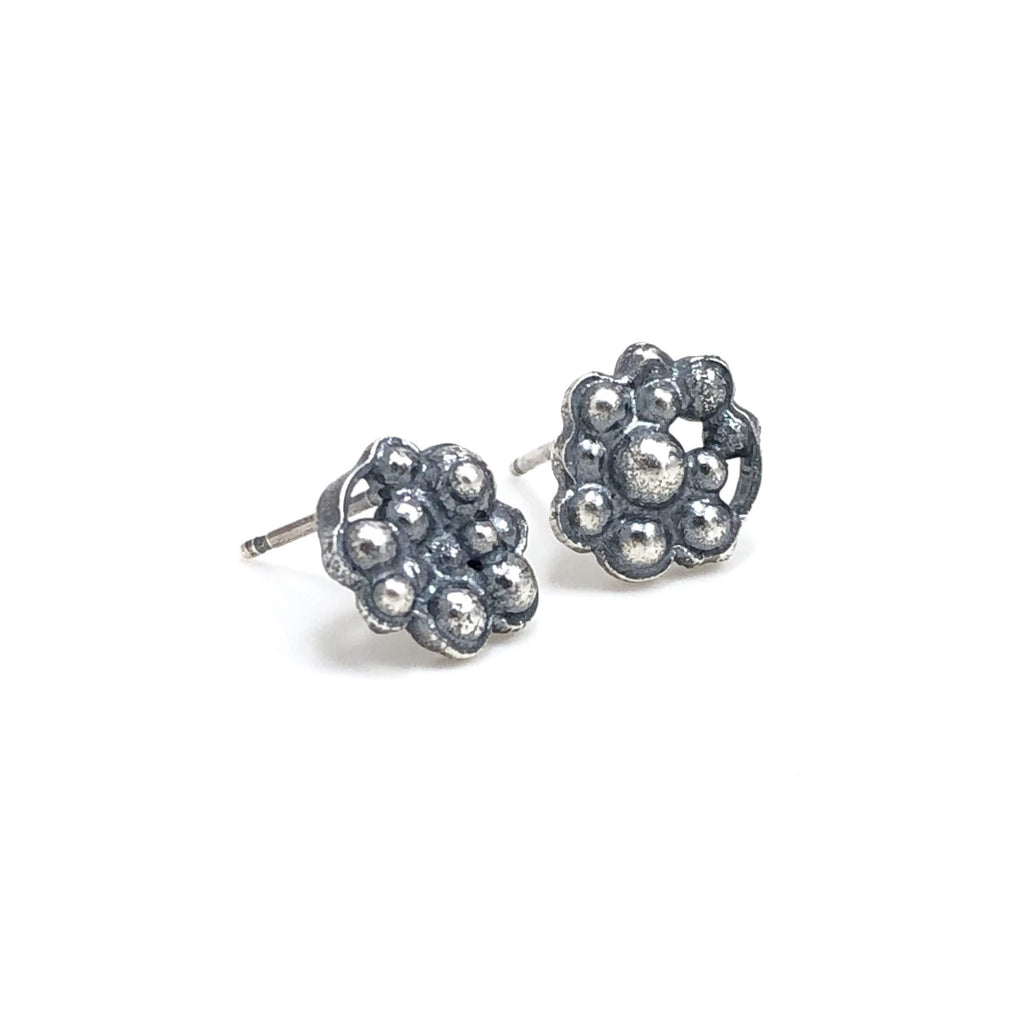 Cluster Studs