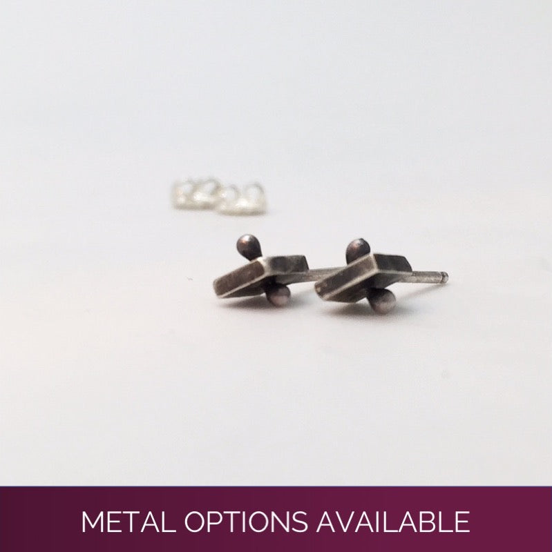 Staccato Studs