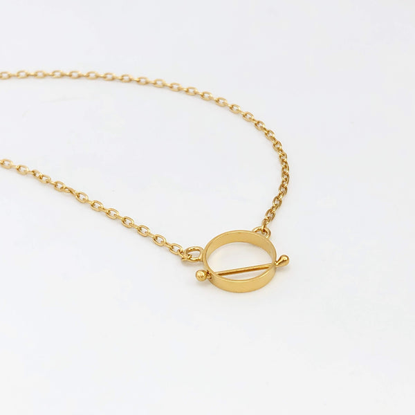Axis Necklace